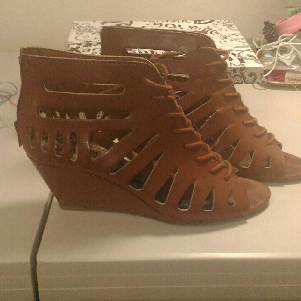 Tan Brash Wedge Heel Sandal Shoes